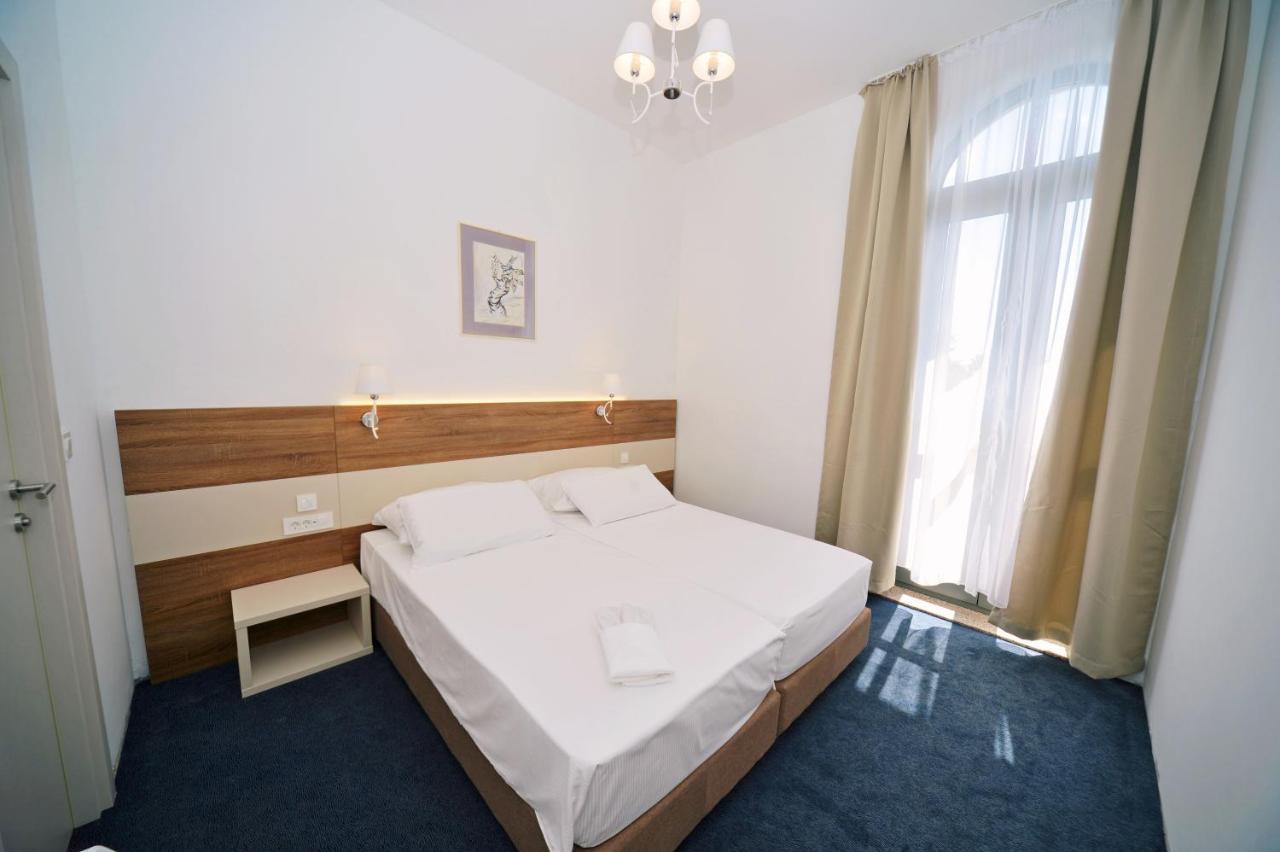 Boutique Hotel Mali Raj โอปาติยา ภายนอก รูปภาพ