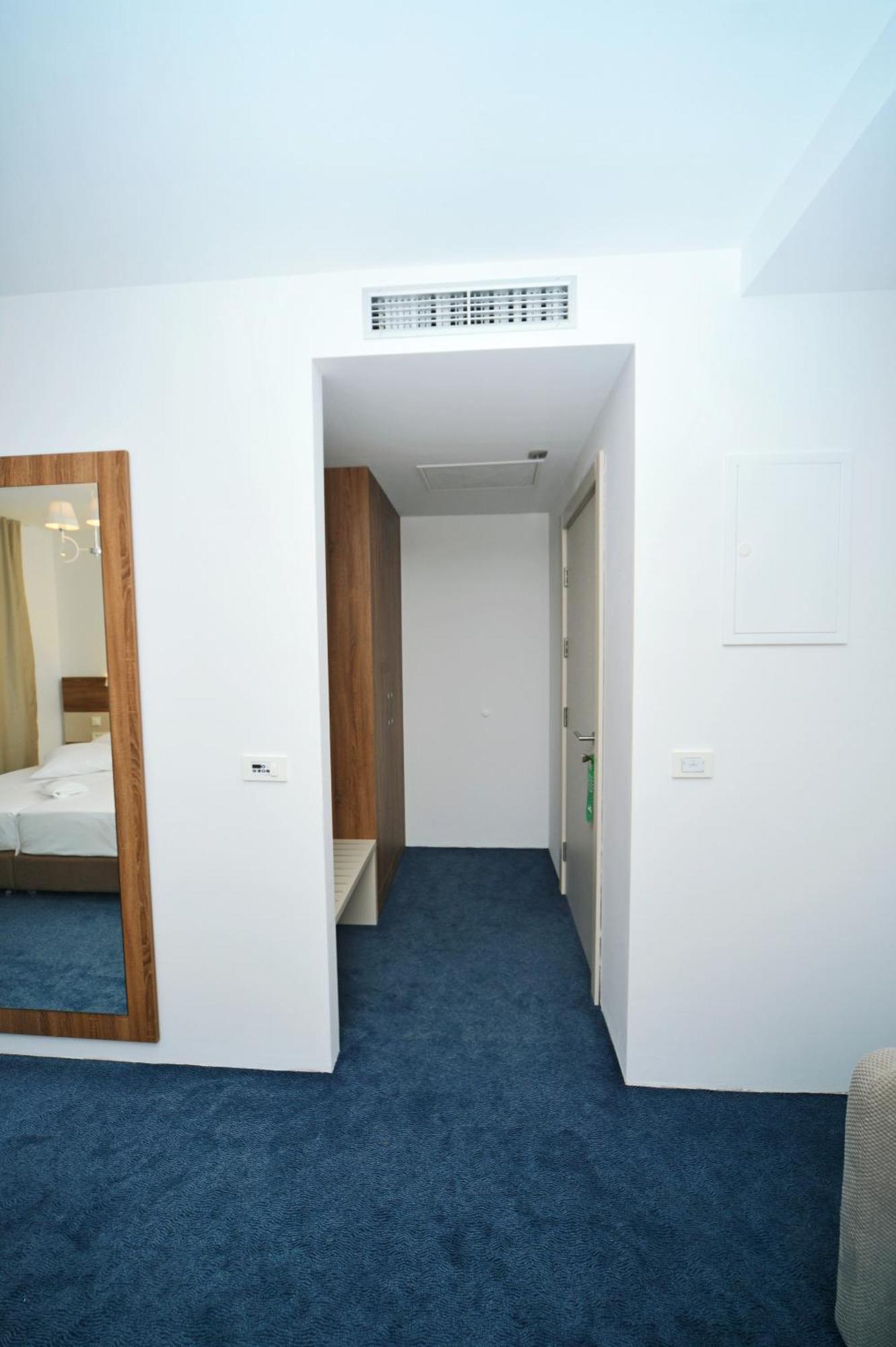 Boutique Hotel Mali Raj โอปาติยา ภายนอก รูปภาพ