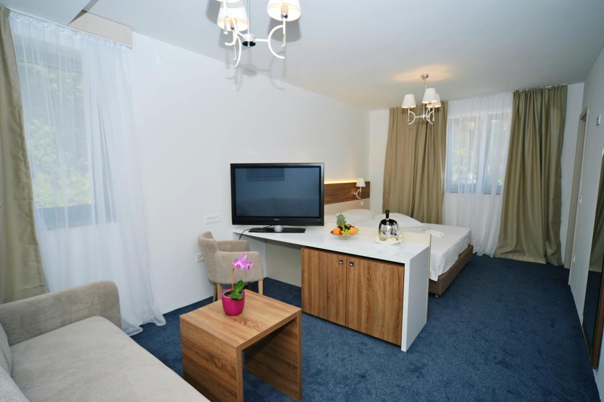 Boutique Hotel Mali Raj โอปาติยา ภายนอก รูปภาพ